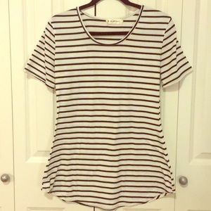 Striped Black and white short sleeve top